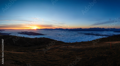 Canvas Print Wonderful Mountain Sunrise Landscape Panorama View From Gerlitzen To Villach In