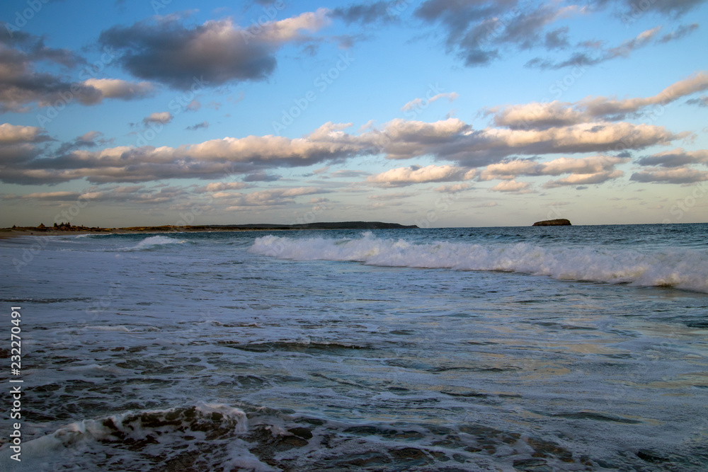 Obraz premium sunset over the sea