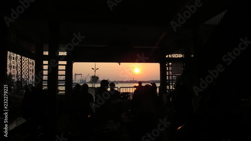 Obraz na płótnie Sunset on Rung ferry
