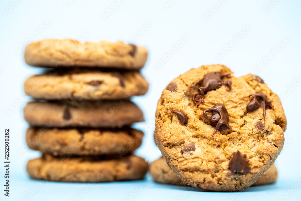 Cookies in macro photography. Chocolate drops in detail on cookie. Biscuit seen close up in detail. Cookies in macro photography. Chocolate drops in detail on cookie. Biscuit seen close up in detail.