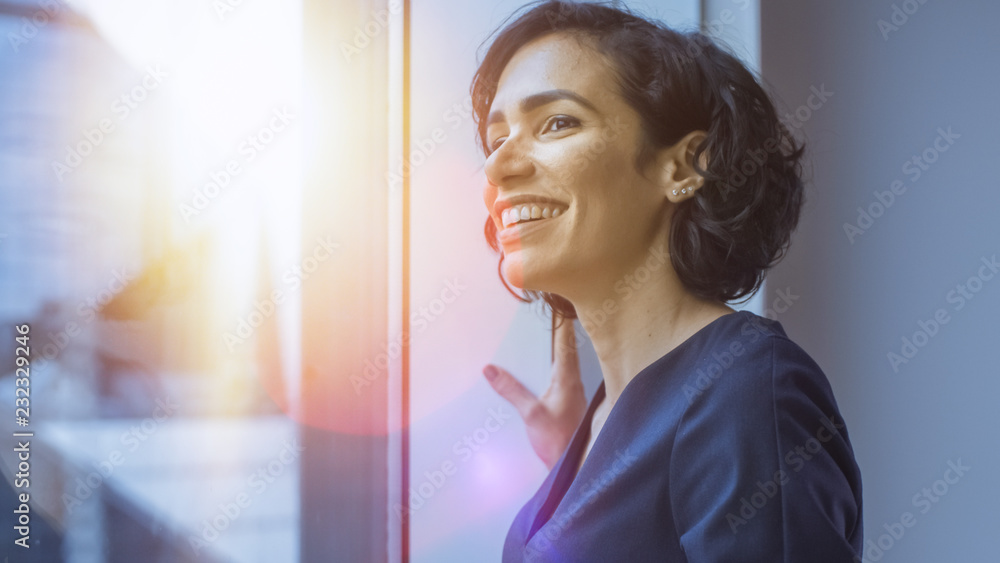 Close-up Portrait of the Beautiful Young Hispanic Woman Looking out of the Window in Wonder. Summertime with Sun Flares in Frame. - obrazy, fototapety, plakaty 