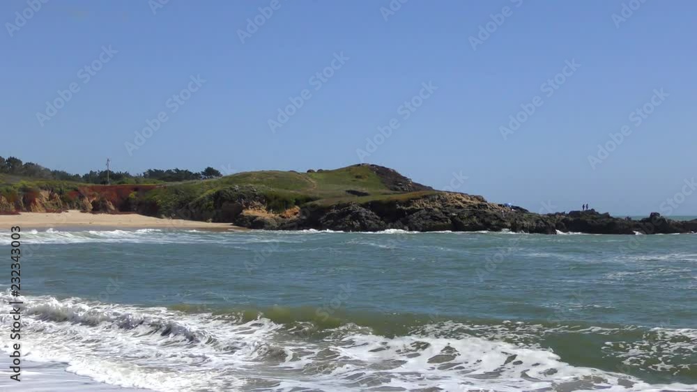 The Pacific Ocean at Half Moon Bay State Beach, Santa Cruz County, California, USA, 2018 The Pacific Ocean at Half Moon Bay State Beach, Santa Cruz County, California, USA, 2018