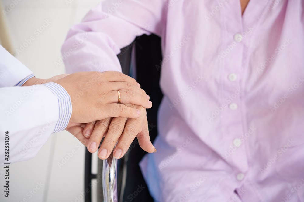 Obraz premium Reassuring patient