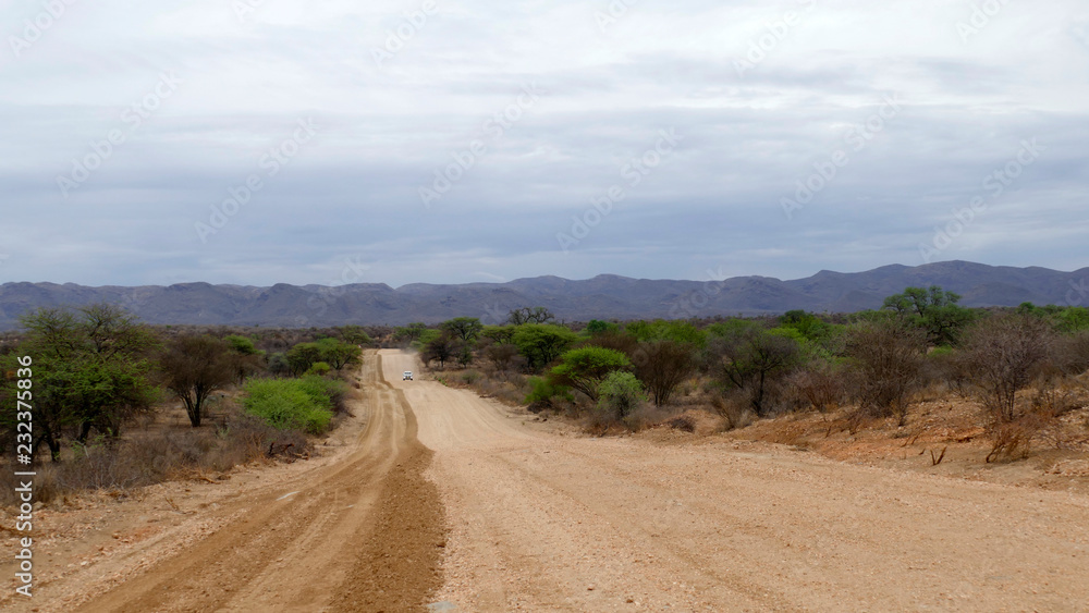 Strasse zum Waterberg Plateau in Namibia