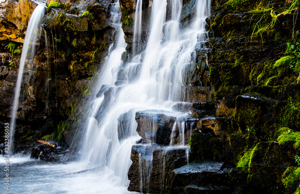 Fototapeta premium Waterfalls in Crested Butte, CO