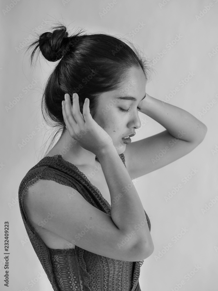 Fototapeta premium Portrait of beautiful Asian woman in black and white.