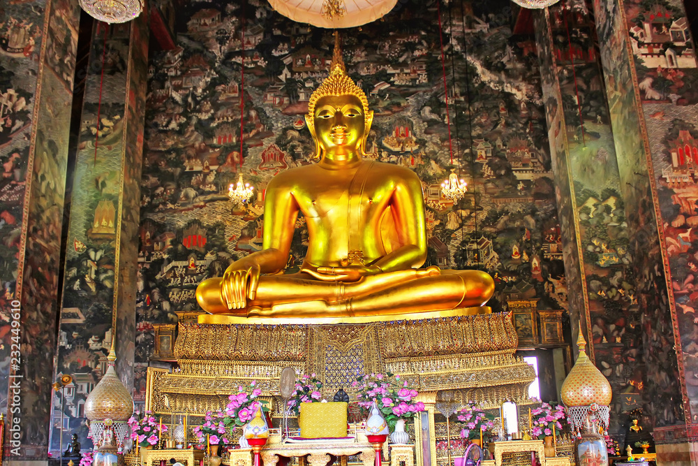 Golden Buddha in Thailand, Bangkok, Thailand