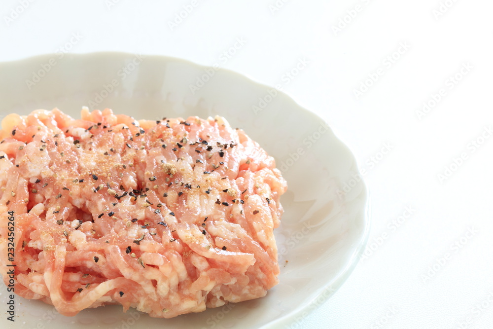 Chicken ground meat and black pepper Chicken ground meat and black pepper