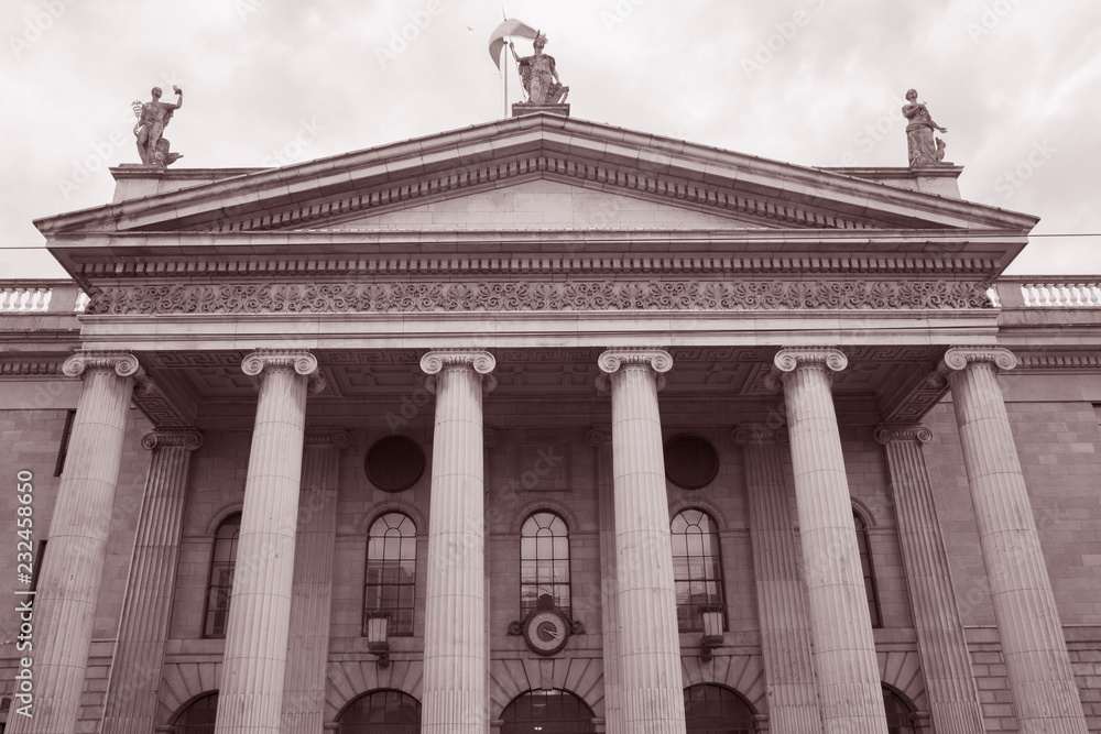 Fototapeta premium General Post Office, Dublin, Ireland