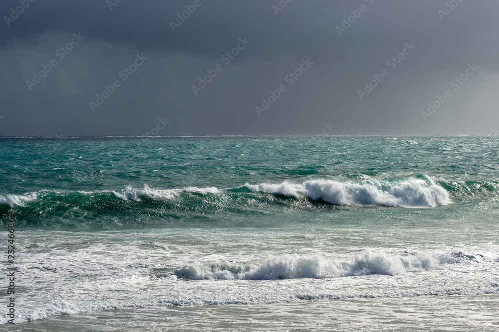 Dettails of waves from the australian ocean Dettails of waves from the australian ocean