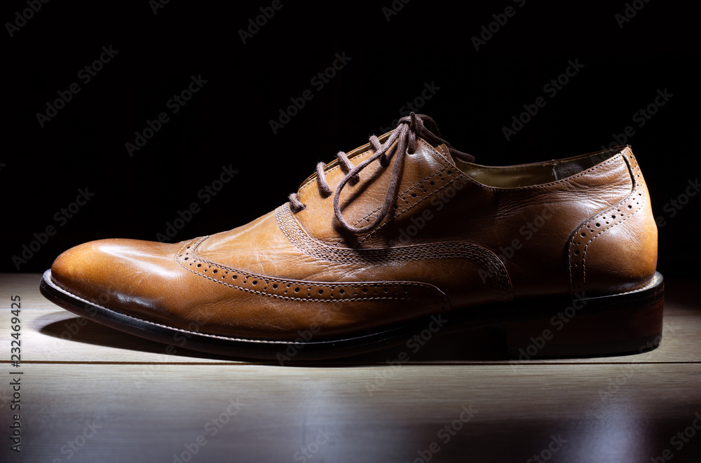 shoes, mens, background, leather, fashion, white, brown, shoe, isolated, male, men, shiny, clothing, wear, foot, classic, pair, luxury, dress, modern, nobody, red, elegance, dark, lac
