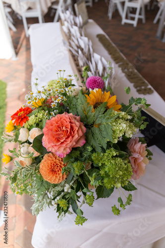 wedding flower floral design bright color bride groom event