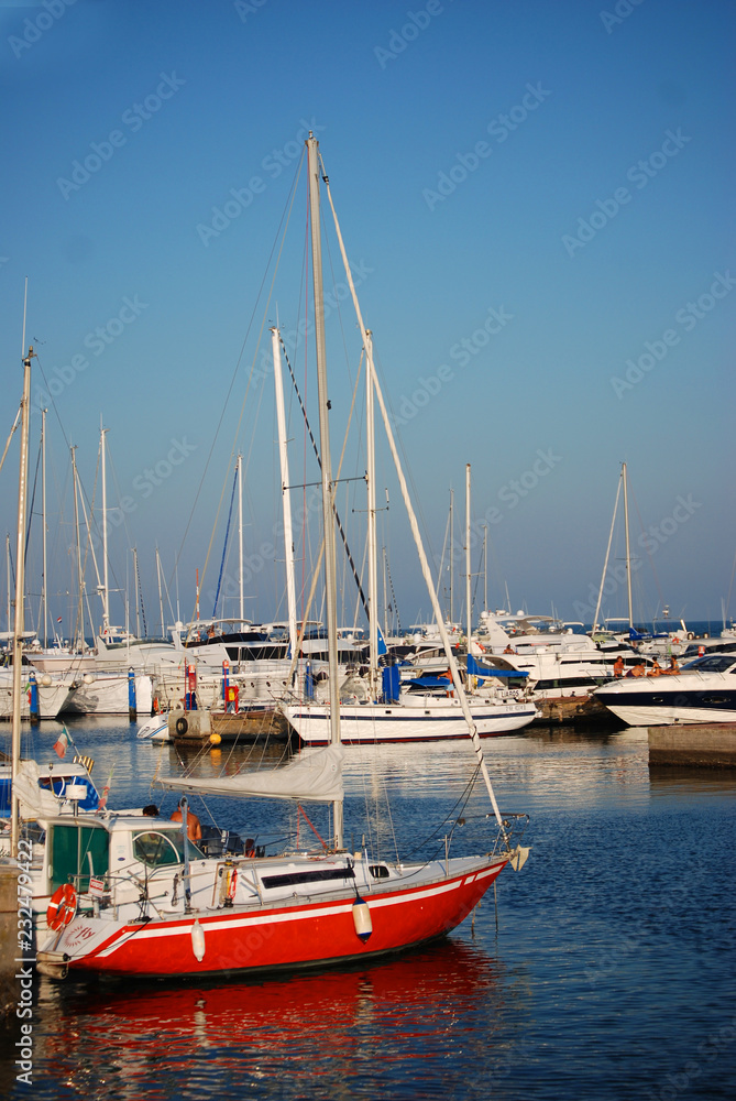 Yachthafen an der Adria