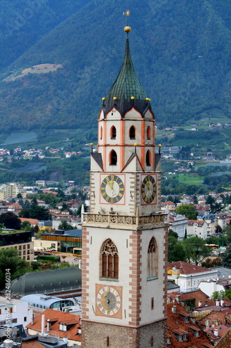 view of the bell tower of the Church of San Niccolò from the Tappeiner Promenade