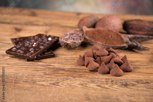 Chocolate sweet, cocoa and food dessert background © dianaduda