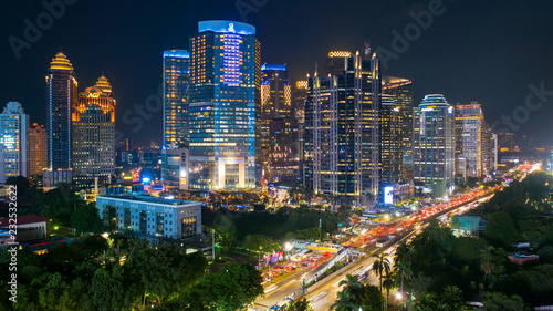 The Ritz-Carlton Hotel with others buildings © Creativa Images