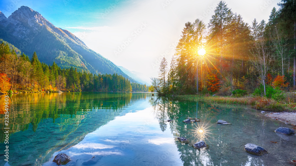 Naklejka premium Fantastic autumn sunset of Hintersee lake