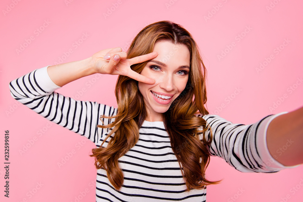 Fototapeta premium Beautiful attractive dreamy lady with her brunette modern hairst