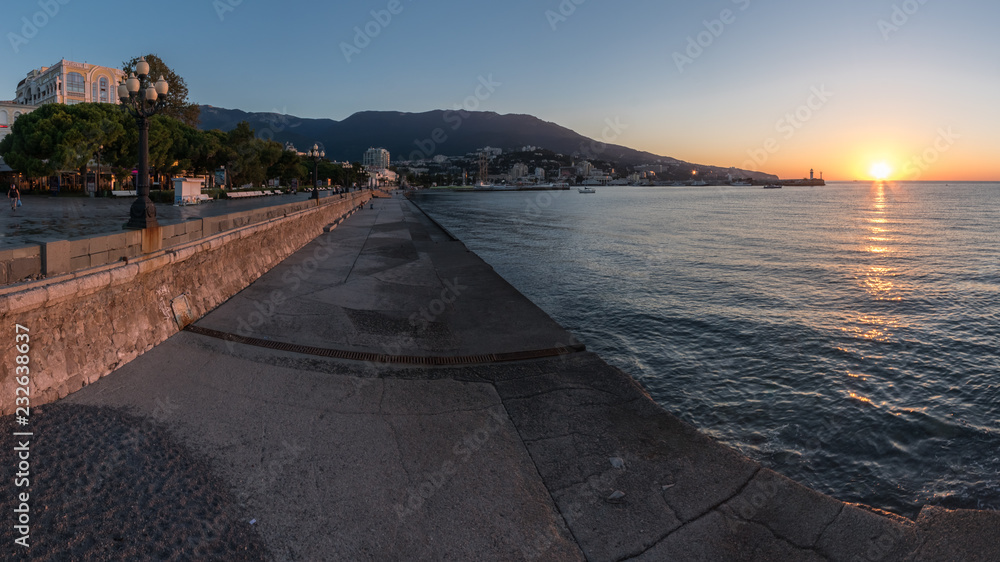 Dawn on the Yalta embankment