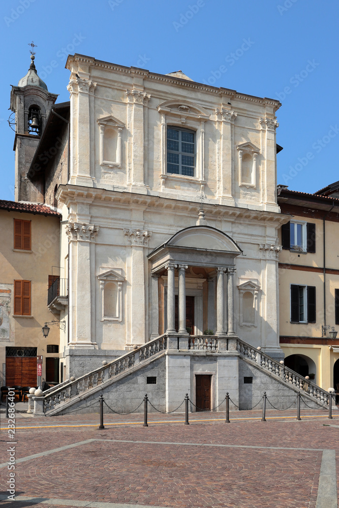 Chiesa di Santa Maria di Loreto ad Aron in Italia, Santa Maria di Loreto Church in Arona in Italy