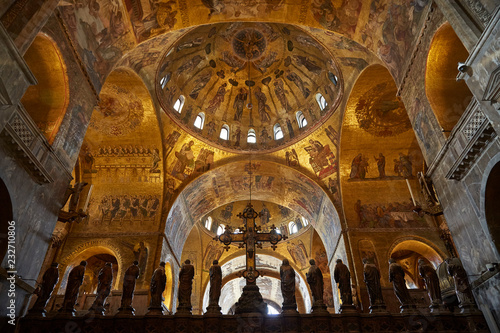 venice san marco marvelous cupola gold mosaic interior