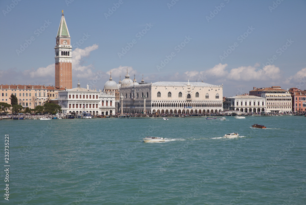 View from Venice car ferry in Bacino San Marco 4232