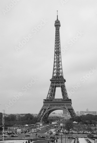 Eiffel Tower © heitorjose
