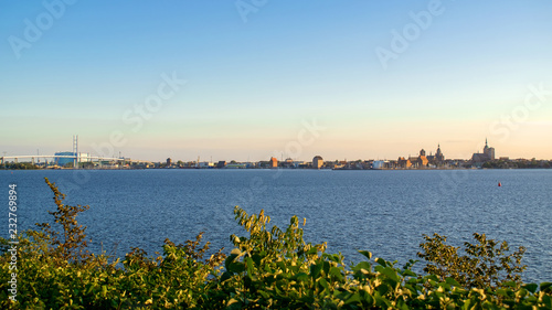 Blick auf Stralsund und R  genbr  cke