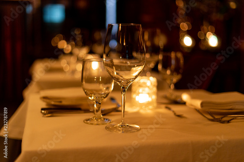 restaurant  dinner table