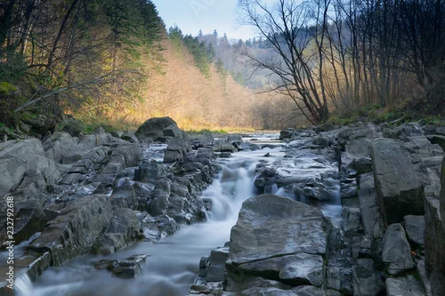 Fototapeta samoprzylepna Bieszczady rezerwat Sine Wiry