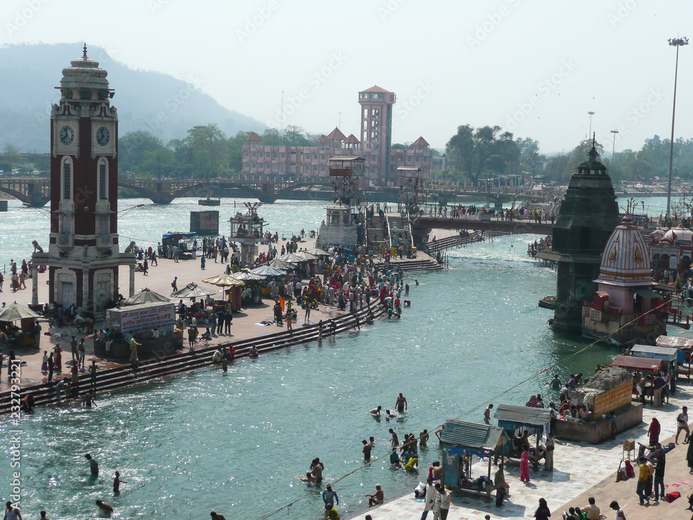 Haridwar holy Gates in India - obrazy, fototapety, plakaty 