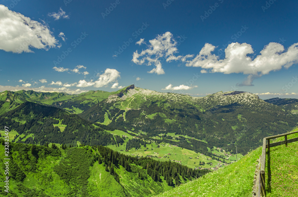 Blick auf den Hohen Ifen, Österreich