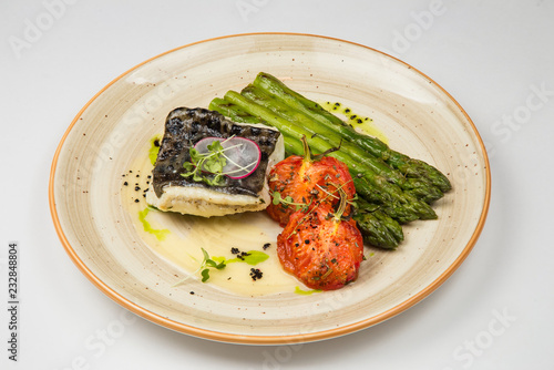 sea fish with asparagus