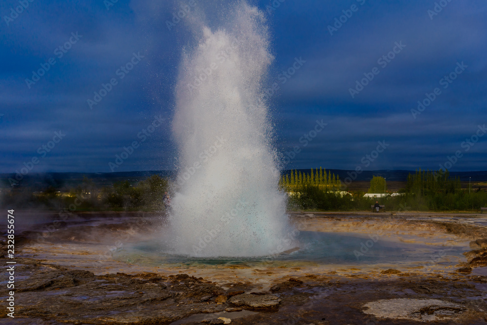 Iceland geyser - Hot Springs 