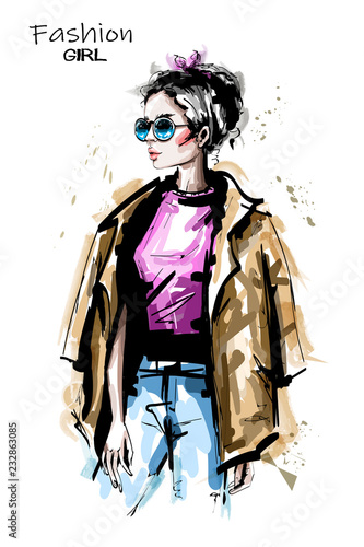 Hand drawn beautiful young woman in sunglasses. Stylish elegant girl outfit. Fashion woman portrait. Sketch.