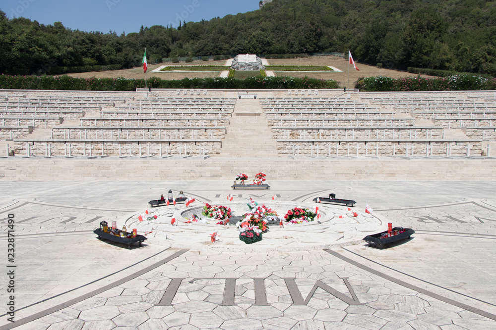Fototapeta premium Cimitero militare polacco di Montecassino.