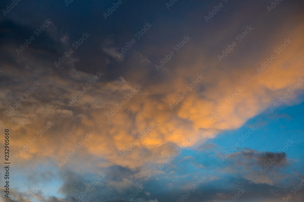 Civil twilight Sky with Clouds