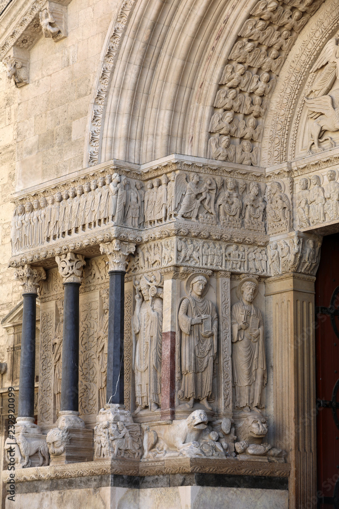 Statues of apostles on the west portal  Saint Trophime Cathedral in Arles, France. Bouches-du-Rhone,  France