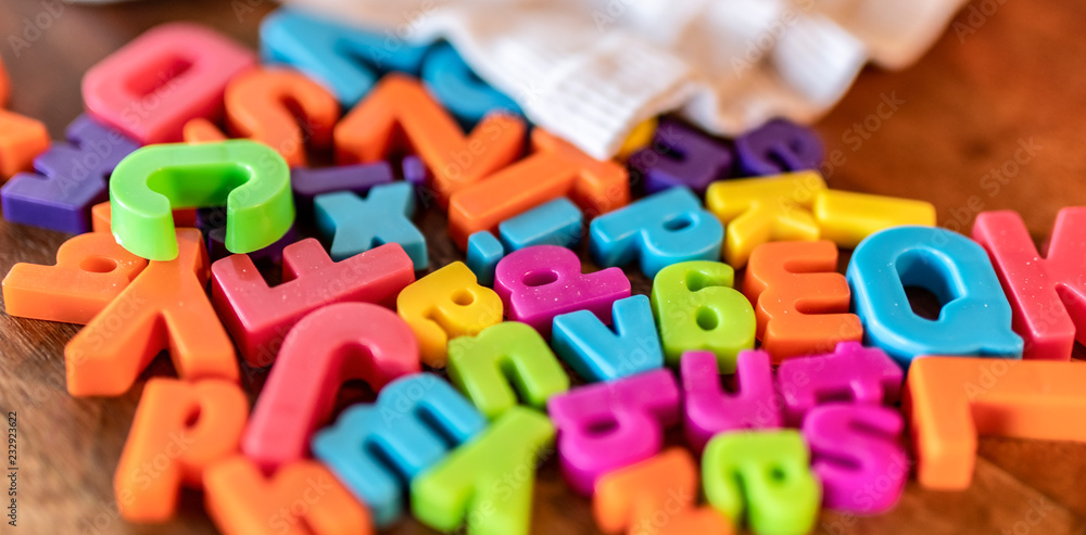 Lettere dell'alfabeto colorate e allegre Stock Photo | Adobe Stock