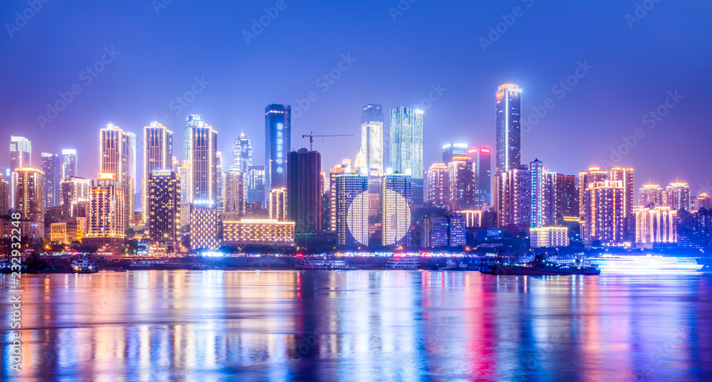 Fototapeta premium Panoramiczny widok na miejski krajobraz architektoniczny