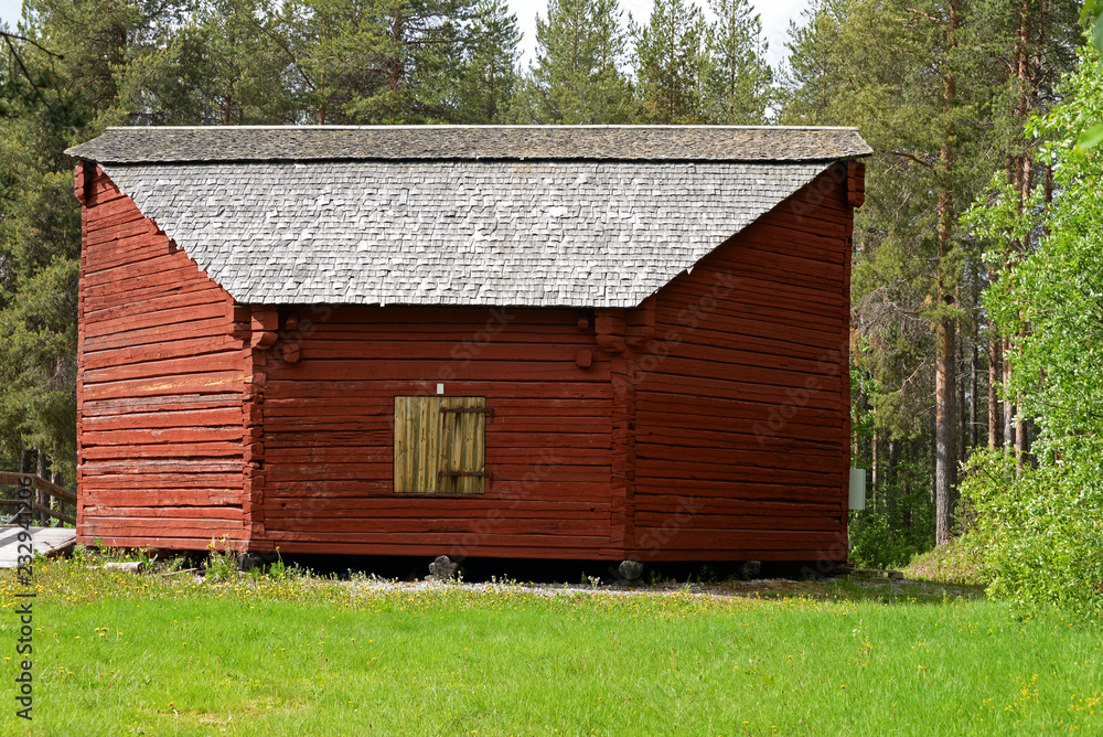außergewöhnliches altes Blockhaus in Jokkmokk außergewöhnliches altes Blockhaus in Jokkmokk