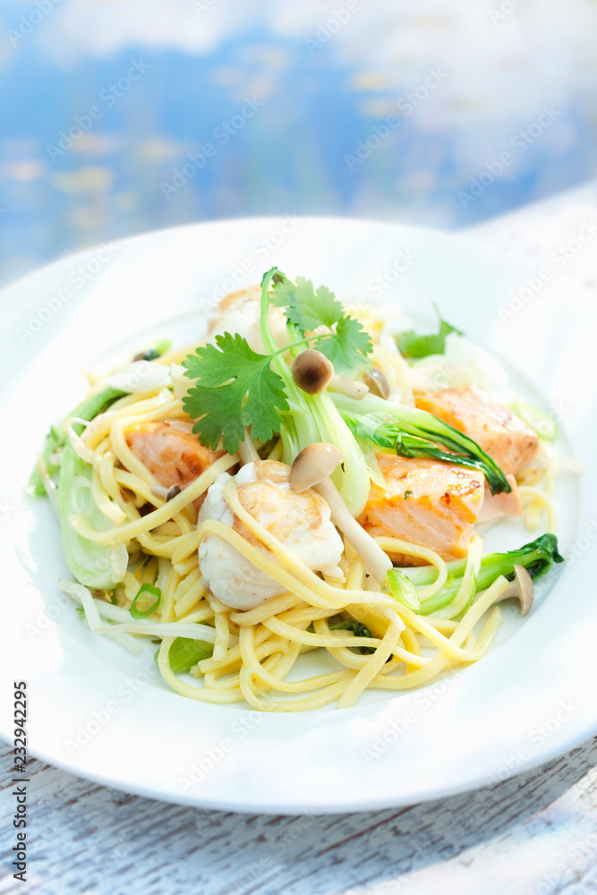 Scallops, salmon and noodles