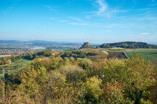 Blick über die herbstliche Hegaulandschaft zum Hohenkrähen photo