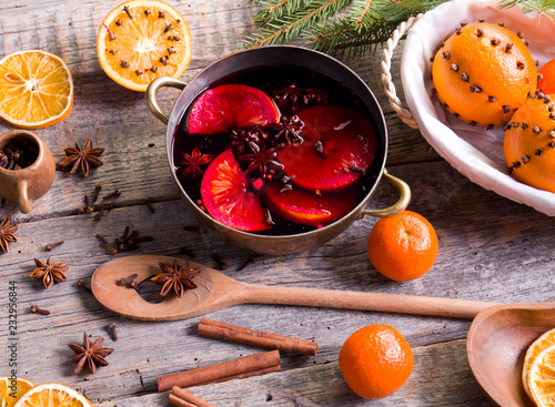 The process of preparing mulled wine. Traditional Christmas drink.