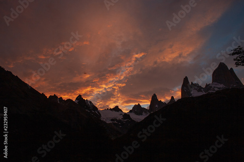 Sunset over Mount Fitz Roy or Monte Fitz Roy, Parque Nacional Los Glaciares, Patagonia, South America