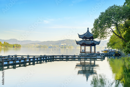 Fényképezés Beautiful architectural landscape and landscape in West Lake, hangzhou