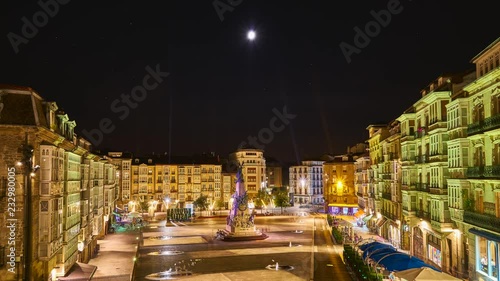 Plaza Virgen Blanca en Vitoria,España photo