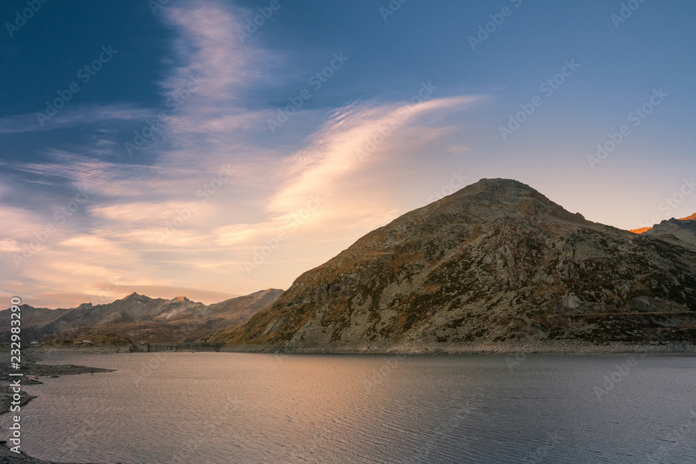 Lago di Montespluga