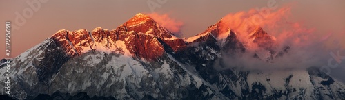mount Everest Lhotse Nepal Himalayas mountains sunset © Daniel Prudek