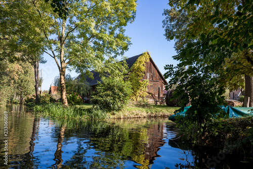 Wallpaper Mural Spreewald im Herbst Torontodigital.ca